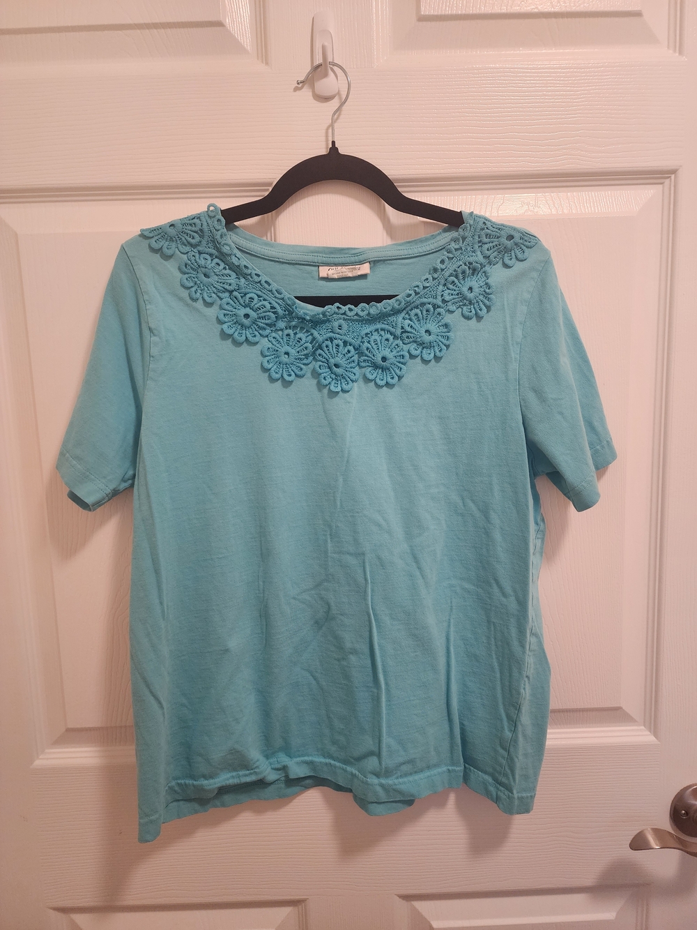 CW Classics - Top - M